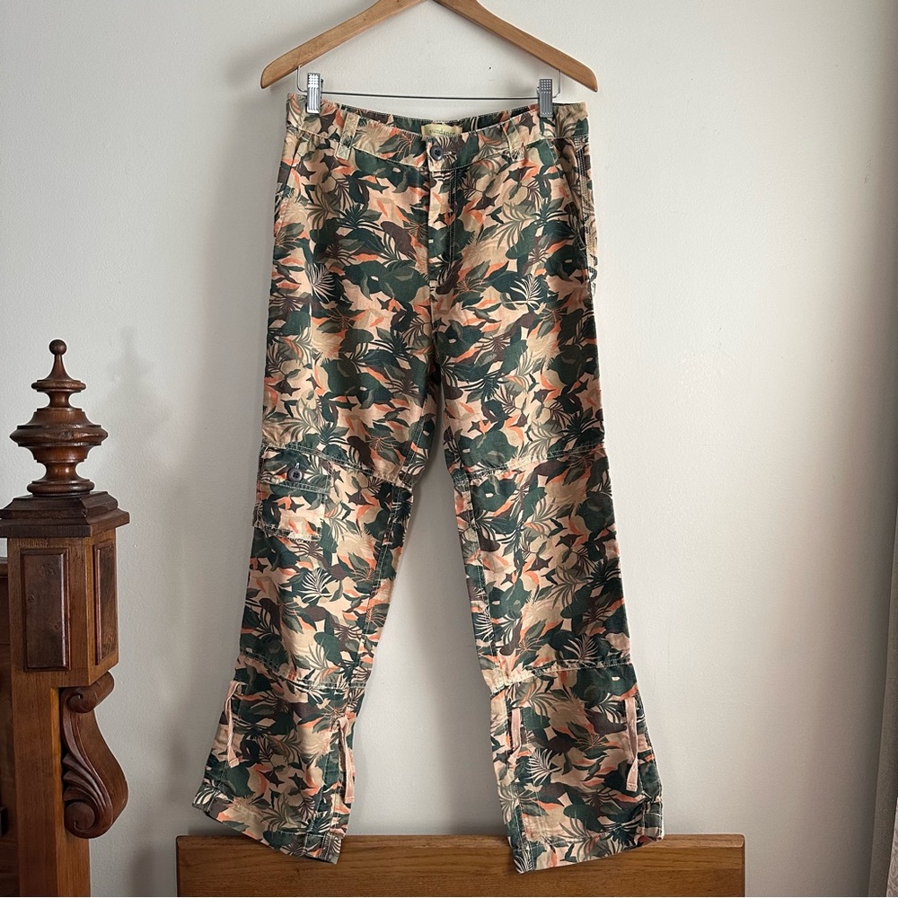 Sundance • Linen Blend Tropical‎ Lagoon Camo Cargo Pants